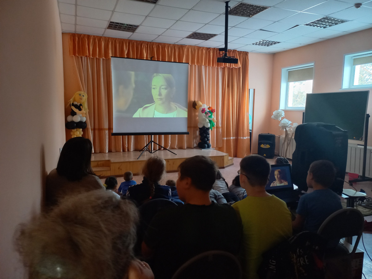 Постер к социальной практике: Помним подвиги героев