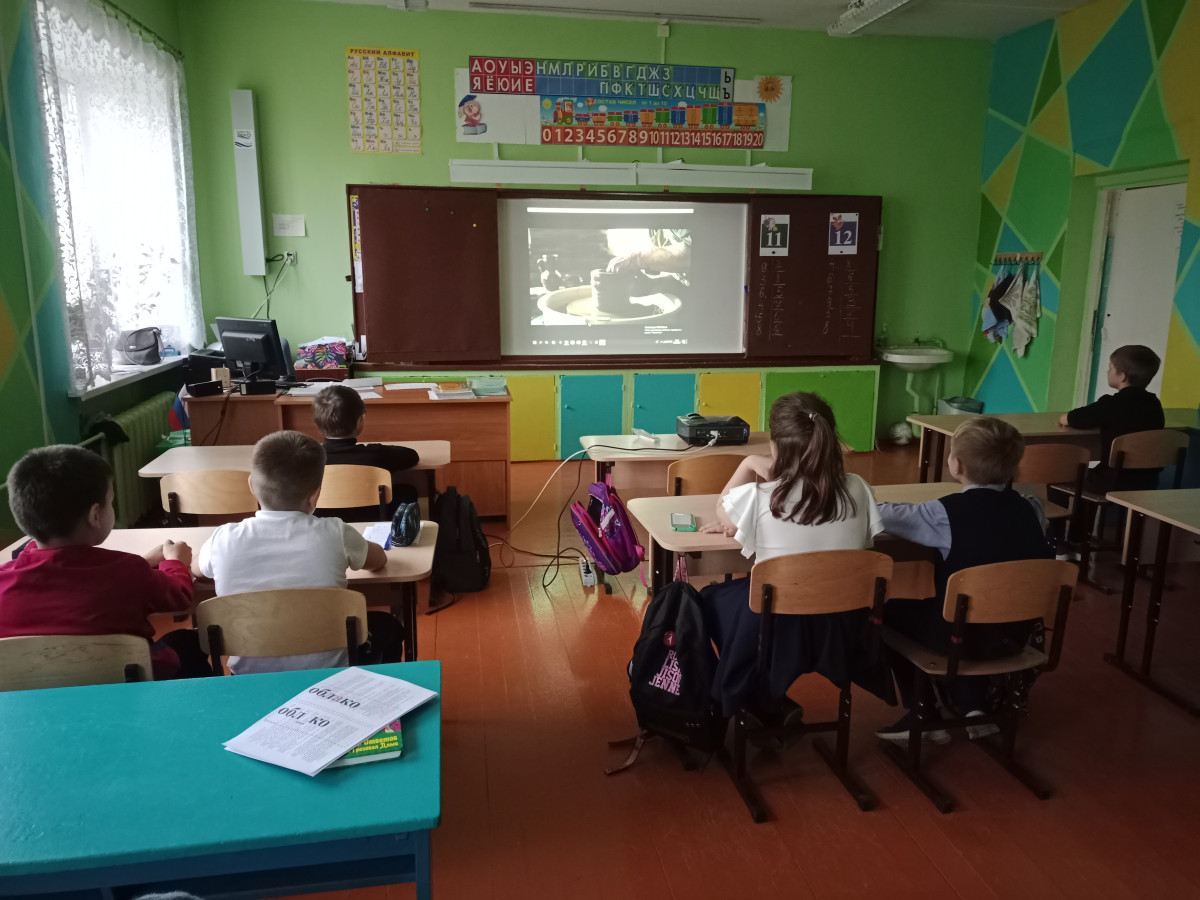 Постер к социальной практике: Три солнца