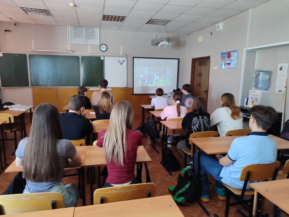 Постер к социальной практике: Урок мужества с представителями учебного центра подготовки