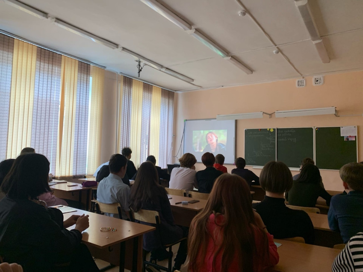 Постер к социальной практике: В труде велик человек