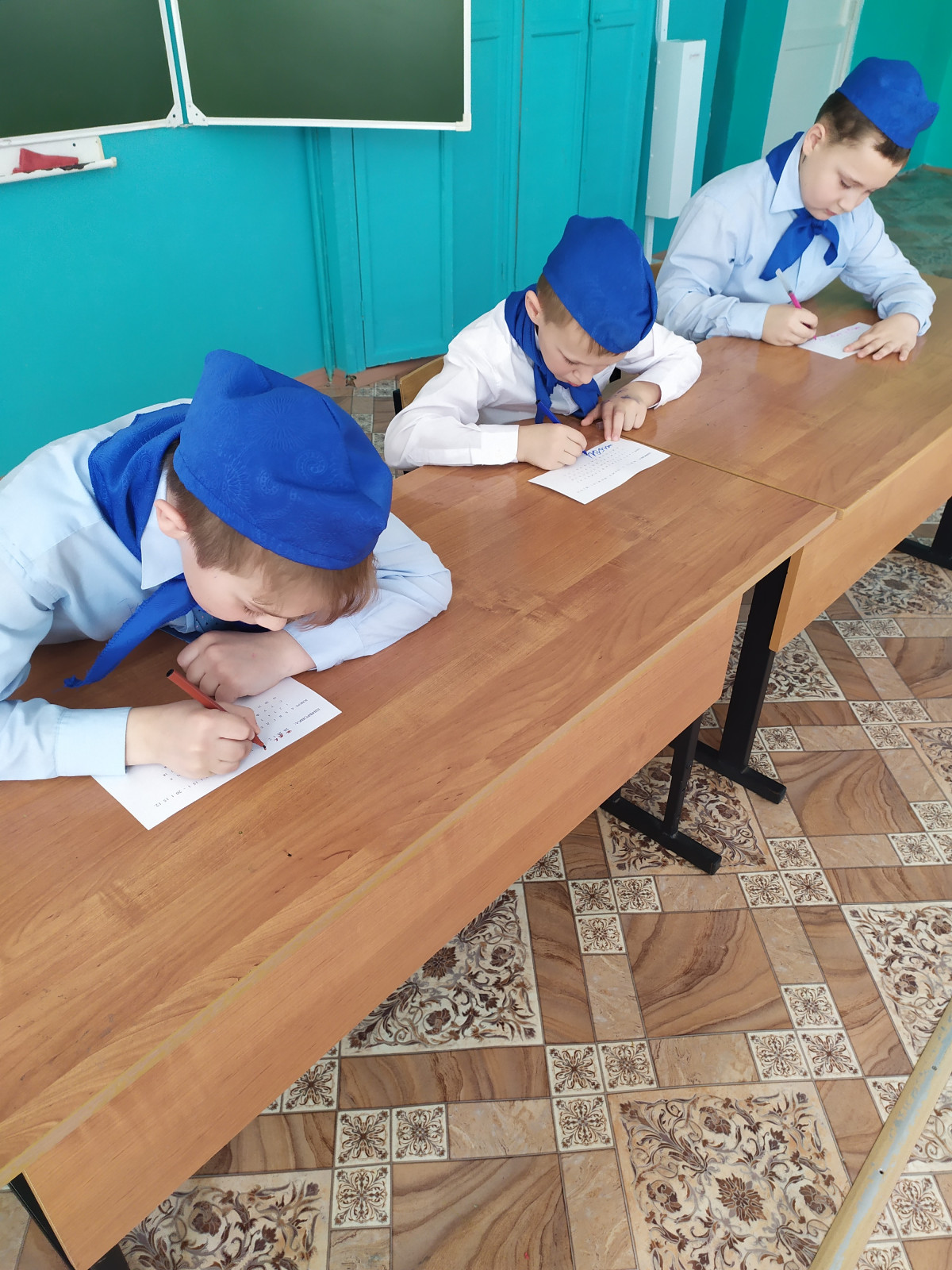 Постер к социальной практике: Письмо защитнику Отечества