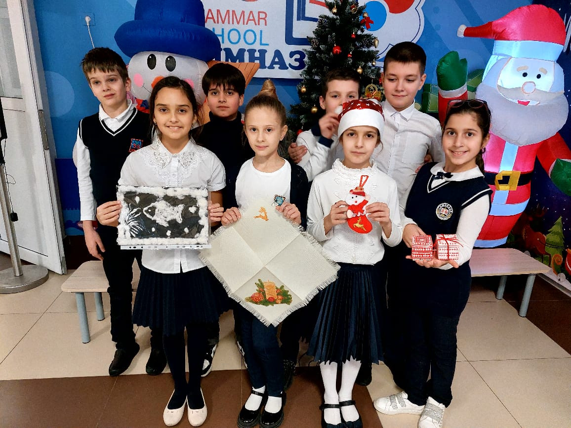 Постер к социальной практике: Новый год - время волшебства!