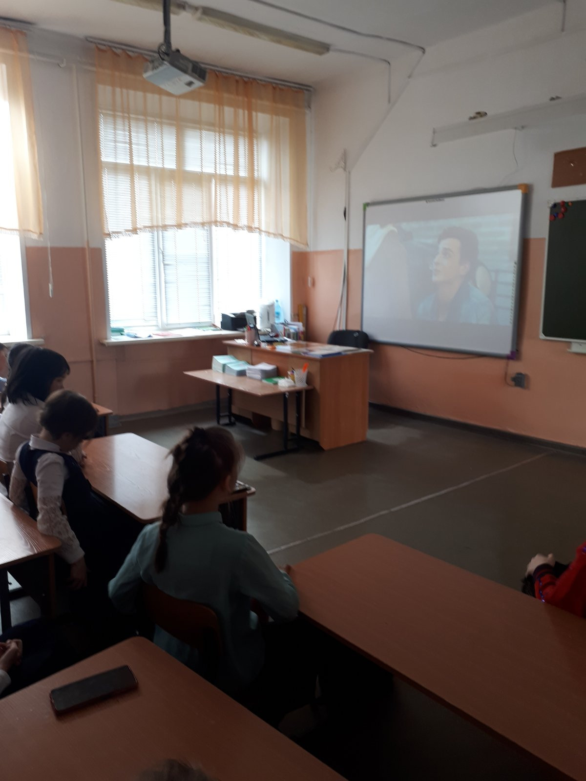 Постер к социальной практике: "Сохраним мир зелёным"