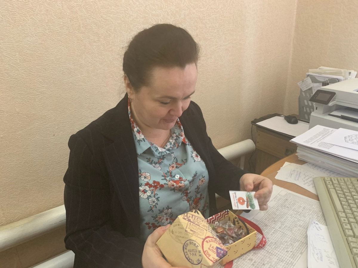 Постер к социальной практике: "Коробочка со счастьем"