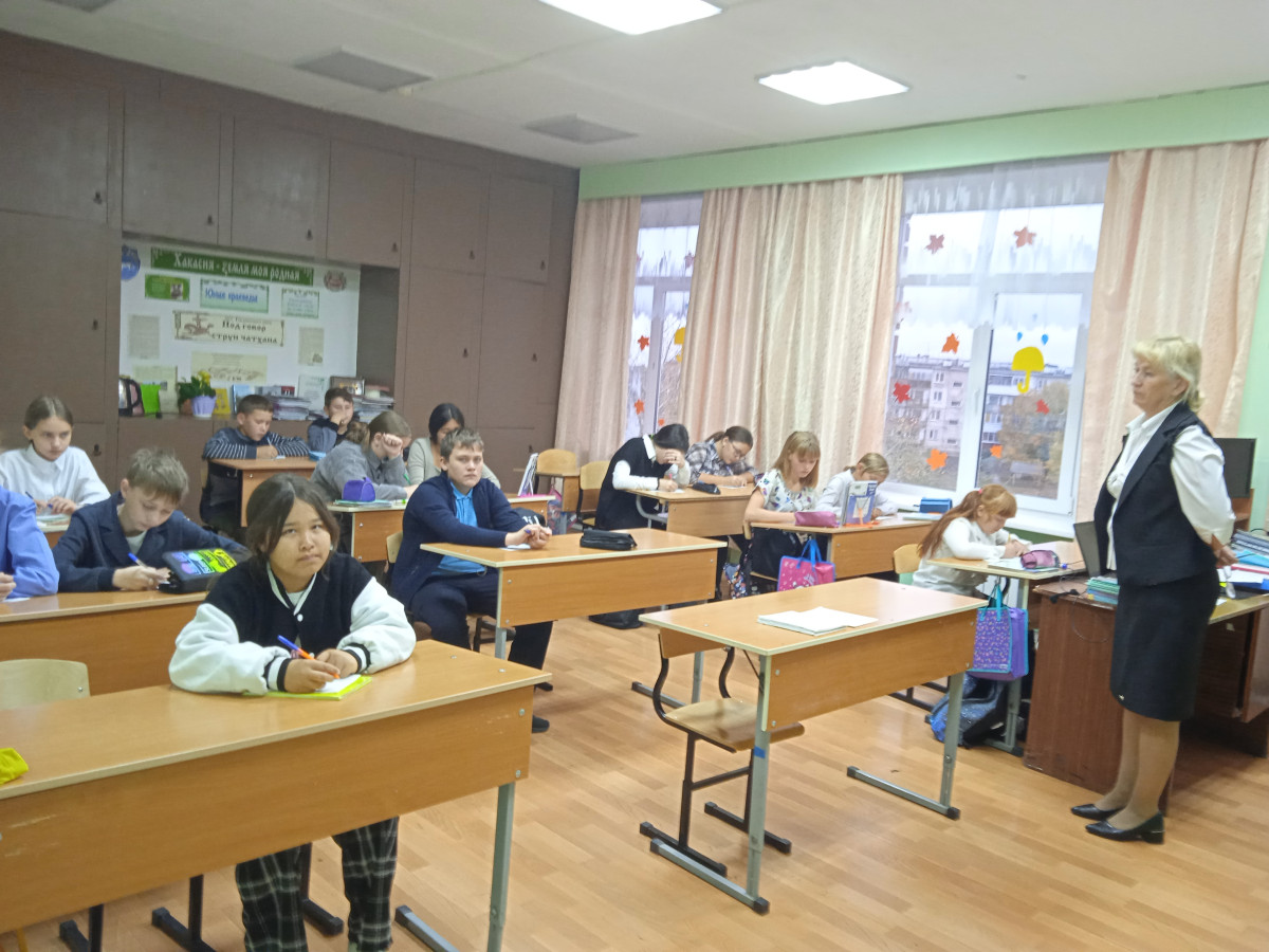Постер к социальной практике: "Эколята-молодые защитники природы" МБОУ Жемчужненская СШ№1, " Стеша"Экология снаружи- экология внутри, Громова Полина Александровна, Отчет