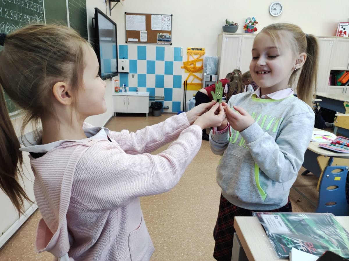 Постер к социальной практике: Ребята, давайте жить дружно!