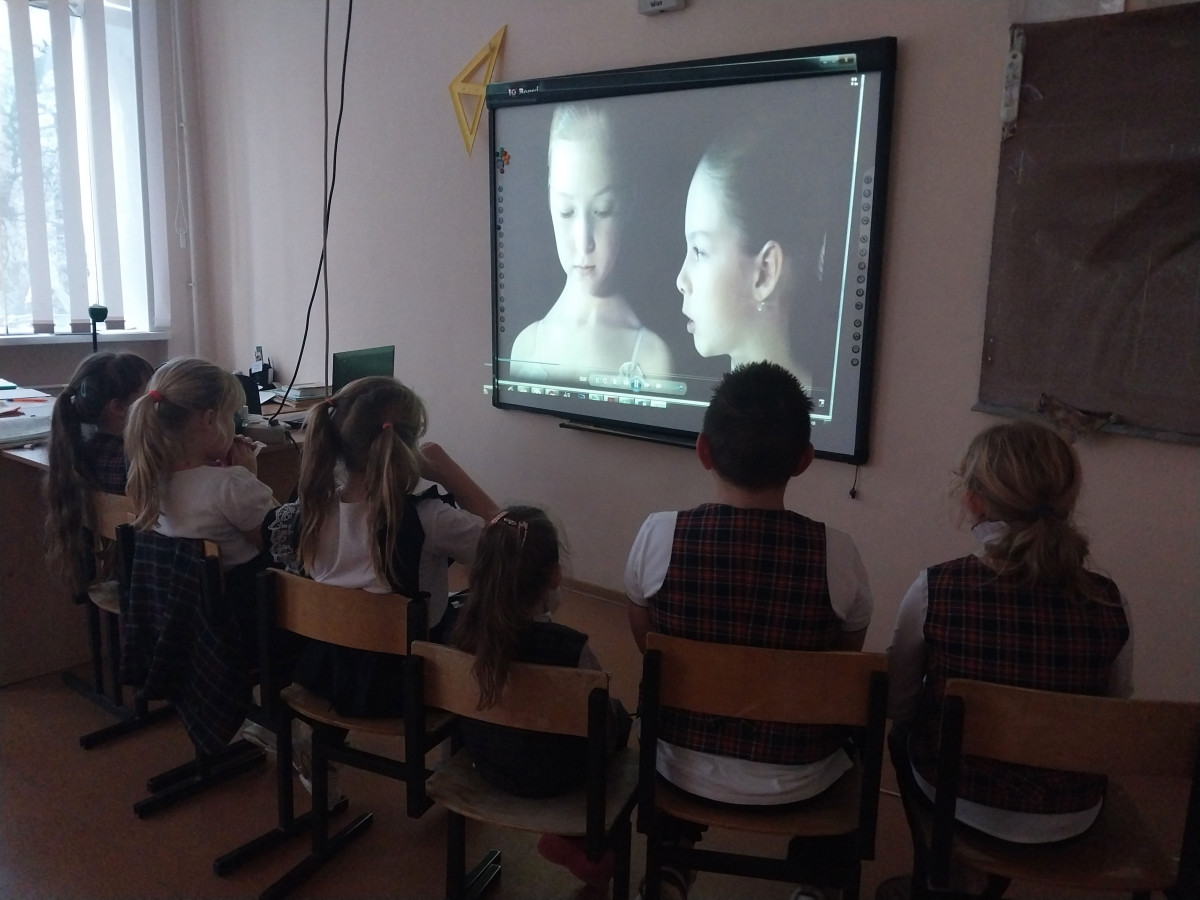 Постер к социальной практике: Честность всего дороже.