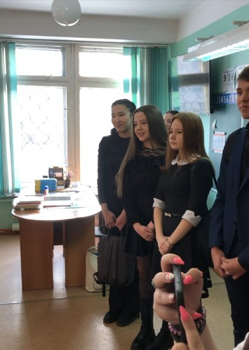 Постер к социальной практике: Будущее важнее настоящего