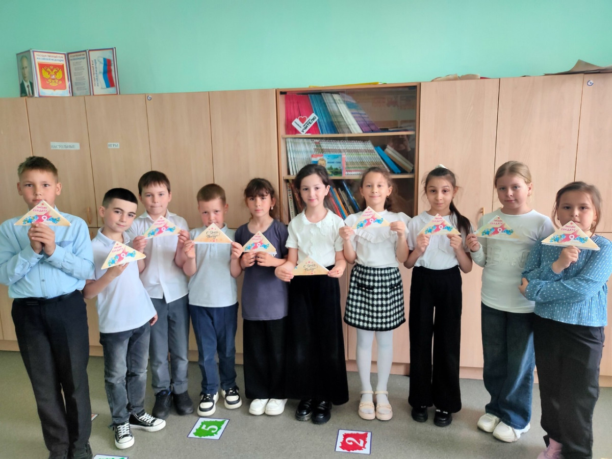 Постер к социальной практике: Наследники победителей