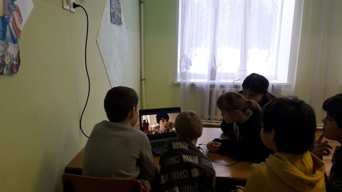 Постер к социальной практике: Поделись доброй вестью – символом надежды.