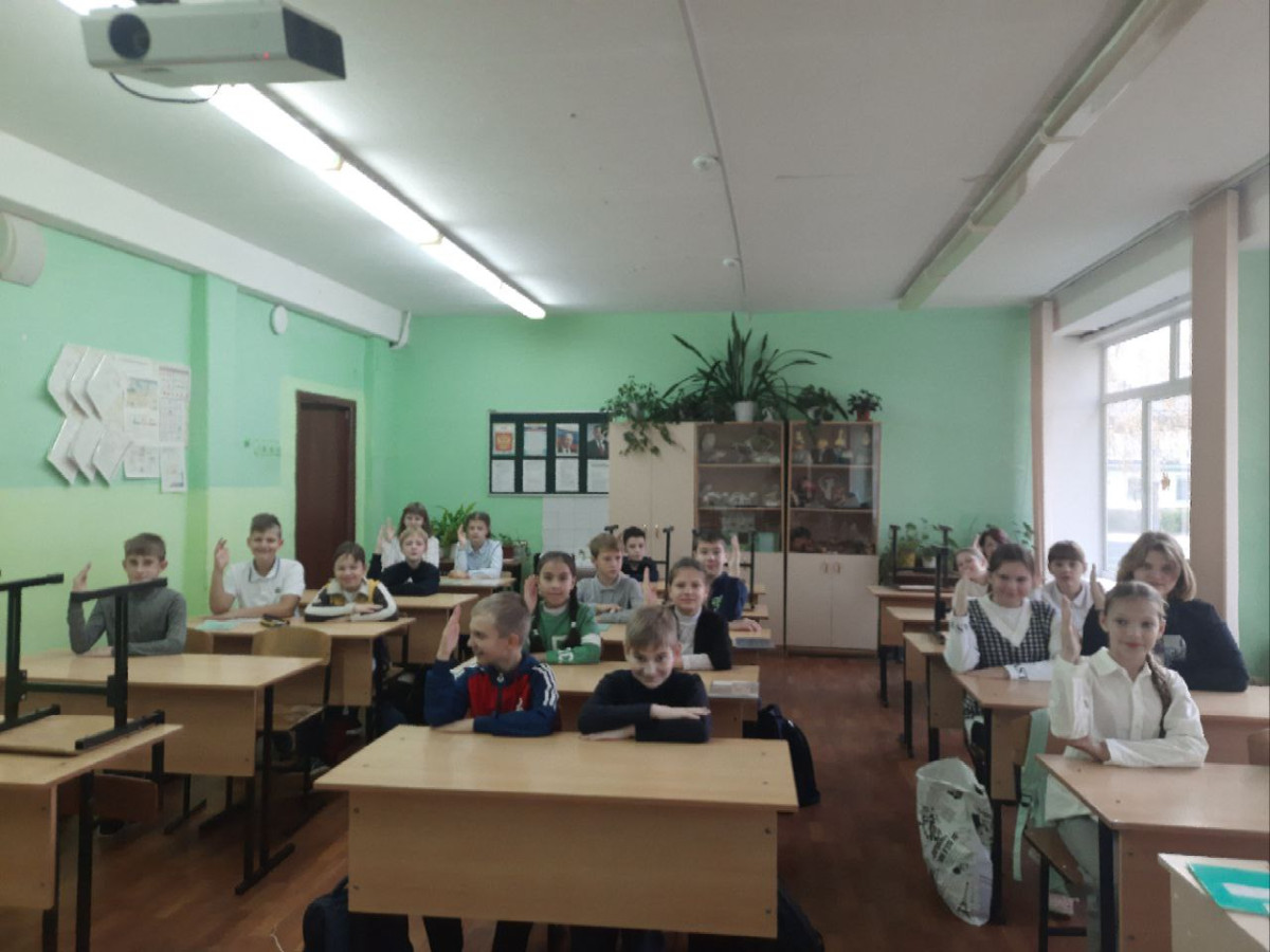 Постер к социальной практике: Воспитываем правильные нравственные качества