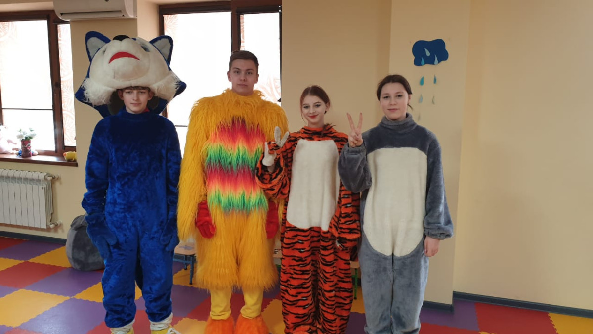 Постер к социальной практике: Милосердие -это зеркало души человека.