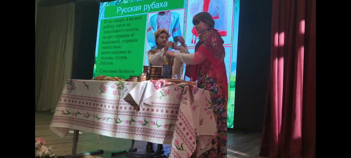 Постер к социальной практике: Нас много, мы разные, но мы вместе!