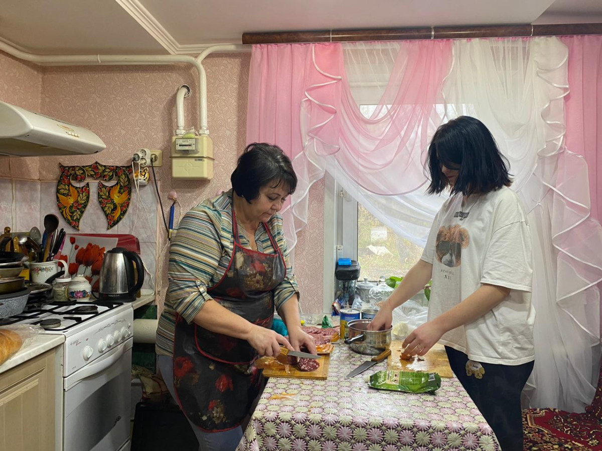 Постер к социальной практике: Помощь пожилым людям