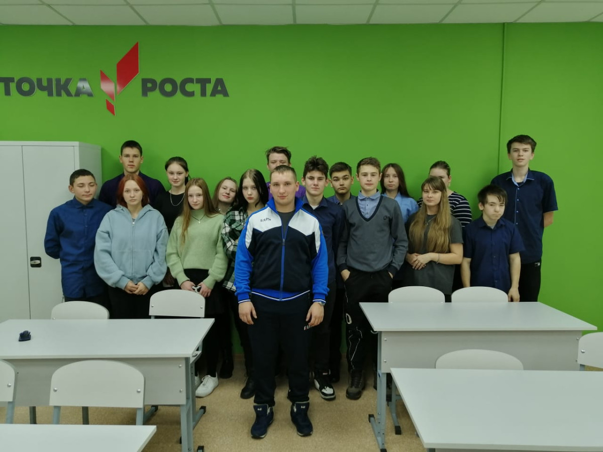 Постер к социальной практике: Святое дело - Родине служить