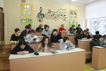 Постер к социальной практике: Слова не расходятся с делом