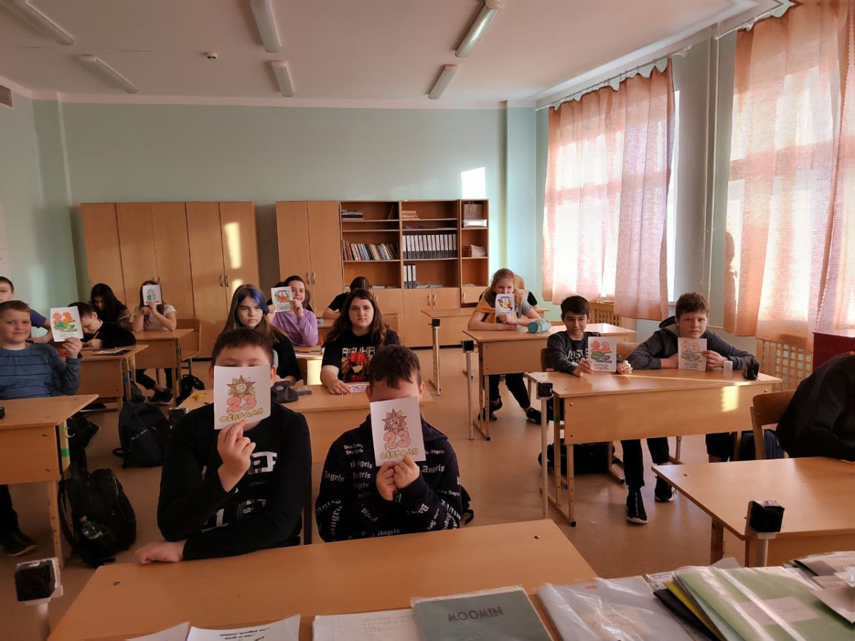 Постер к социальной практике: Честь — это бриллиант на руке у добродетели.