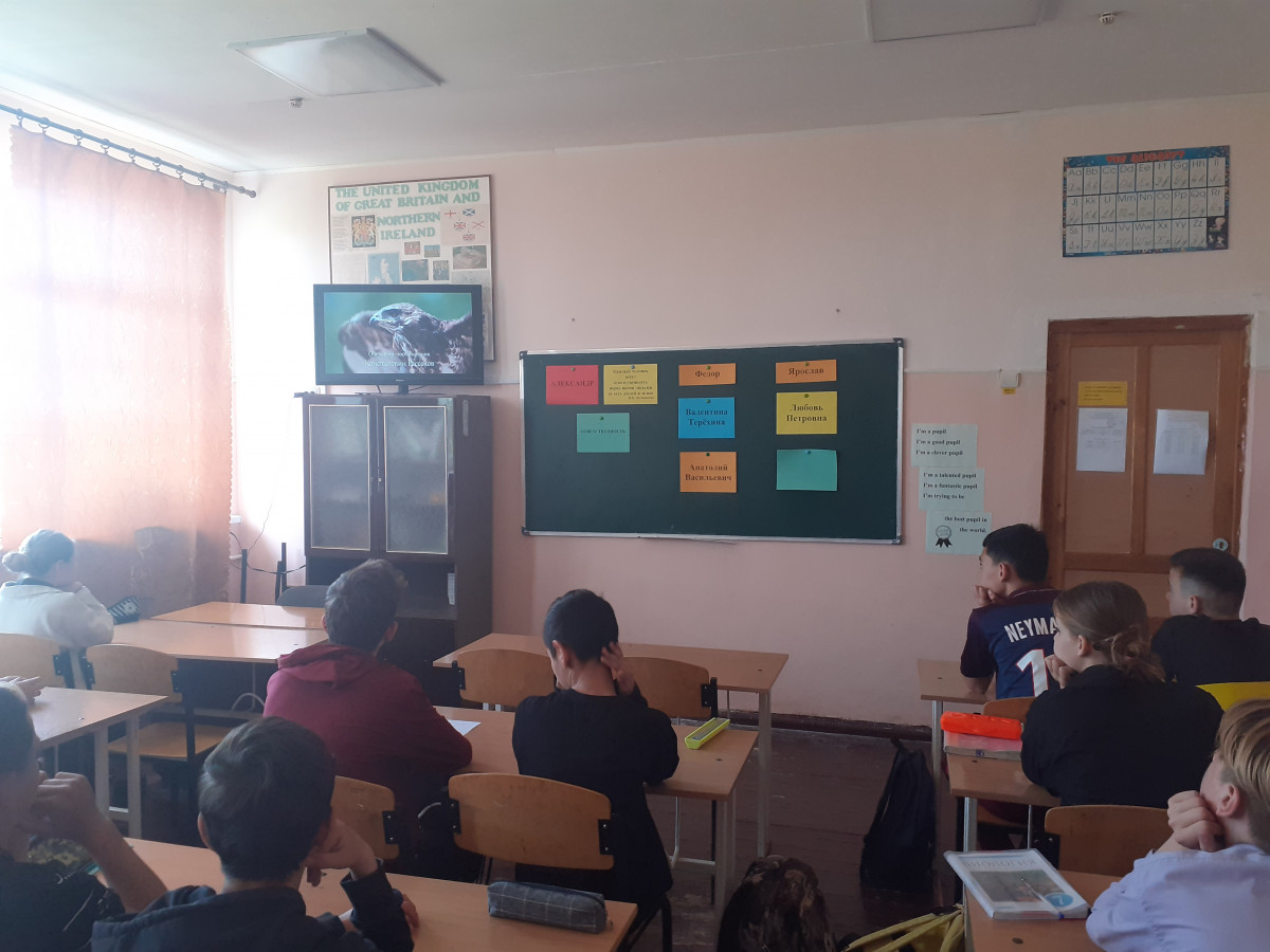 Постер к социальной практике: Парад в честь победителей и акция «Бессмертный полк» в Родниковском сельском поселении