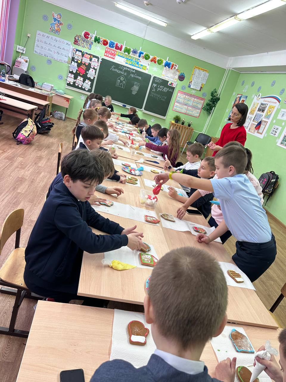 Постер к социальной практике: Декабрь-волшебный месяц