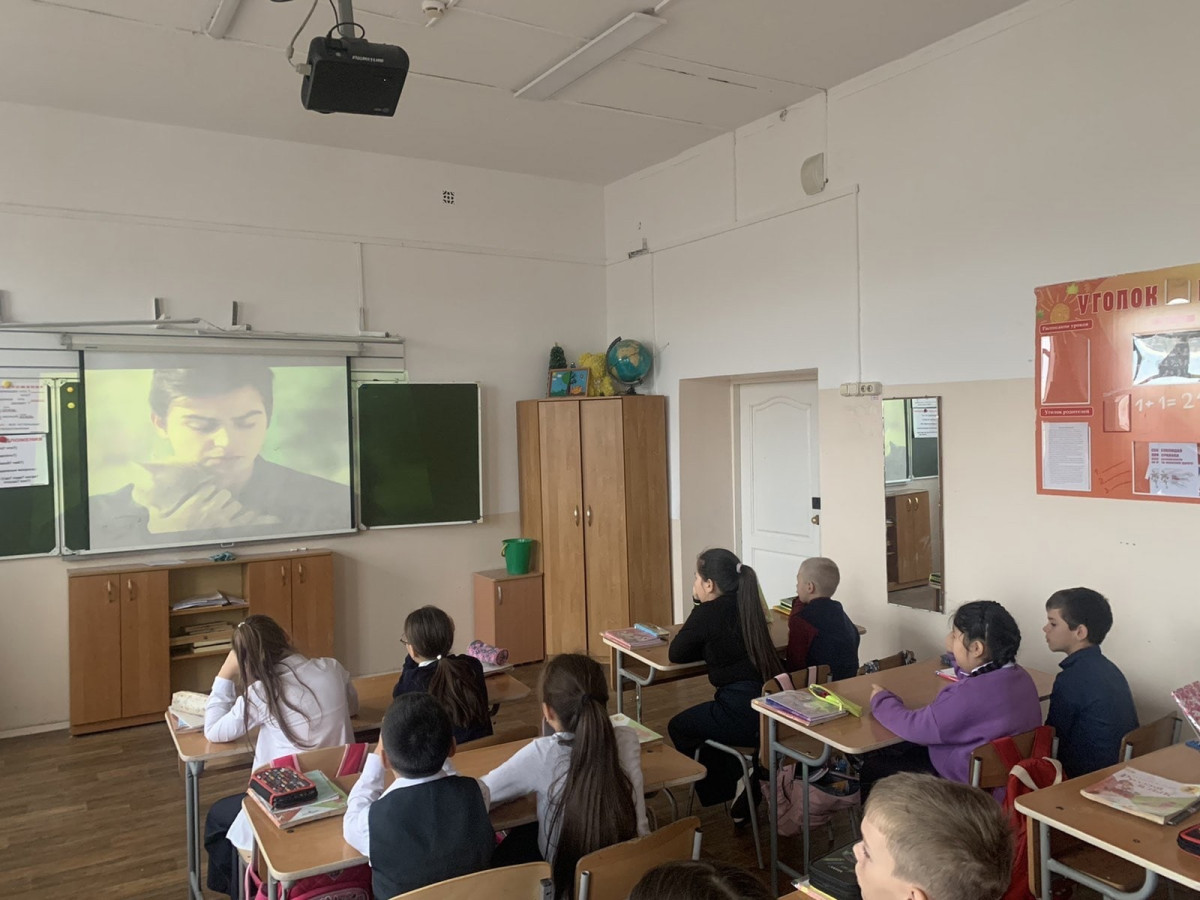 Постер к социальной практике: День - это маленькая жизнь