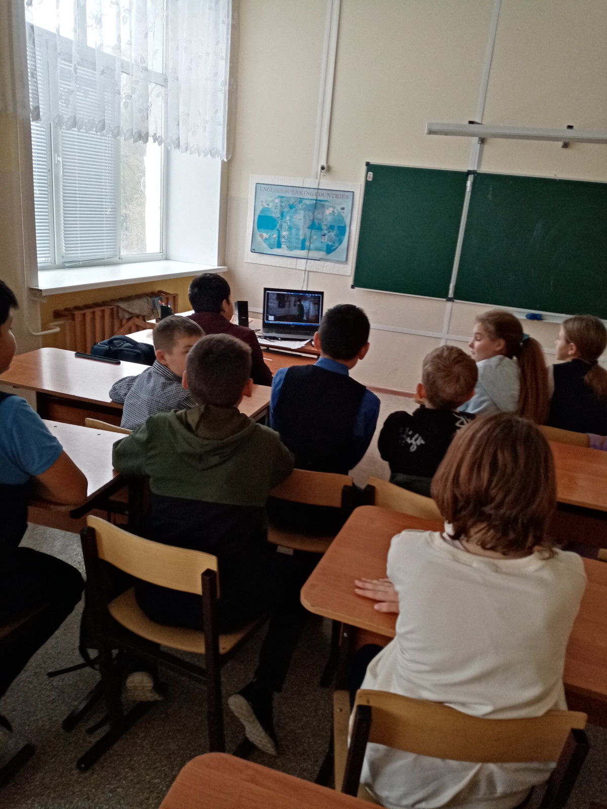 Постер к социальной практике: Единство слова и дела