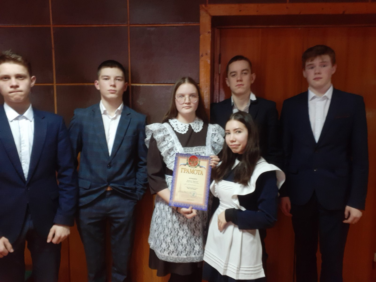 Фотография социальной практики №39482 - "Орешек знаний твёрд, но мы не привыкли отступать!"