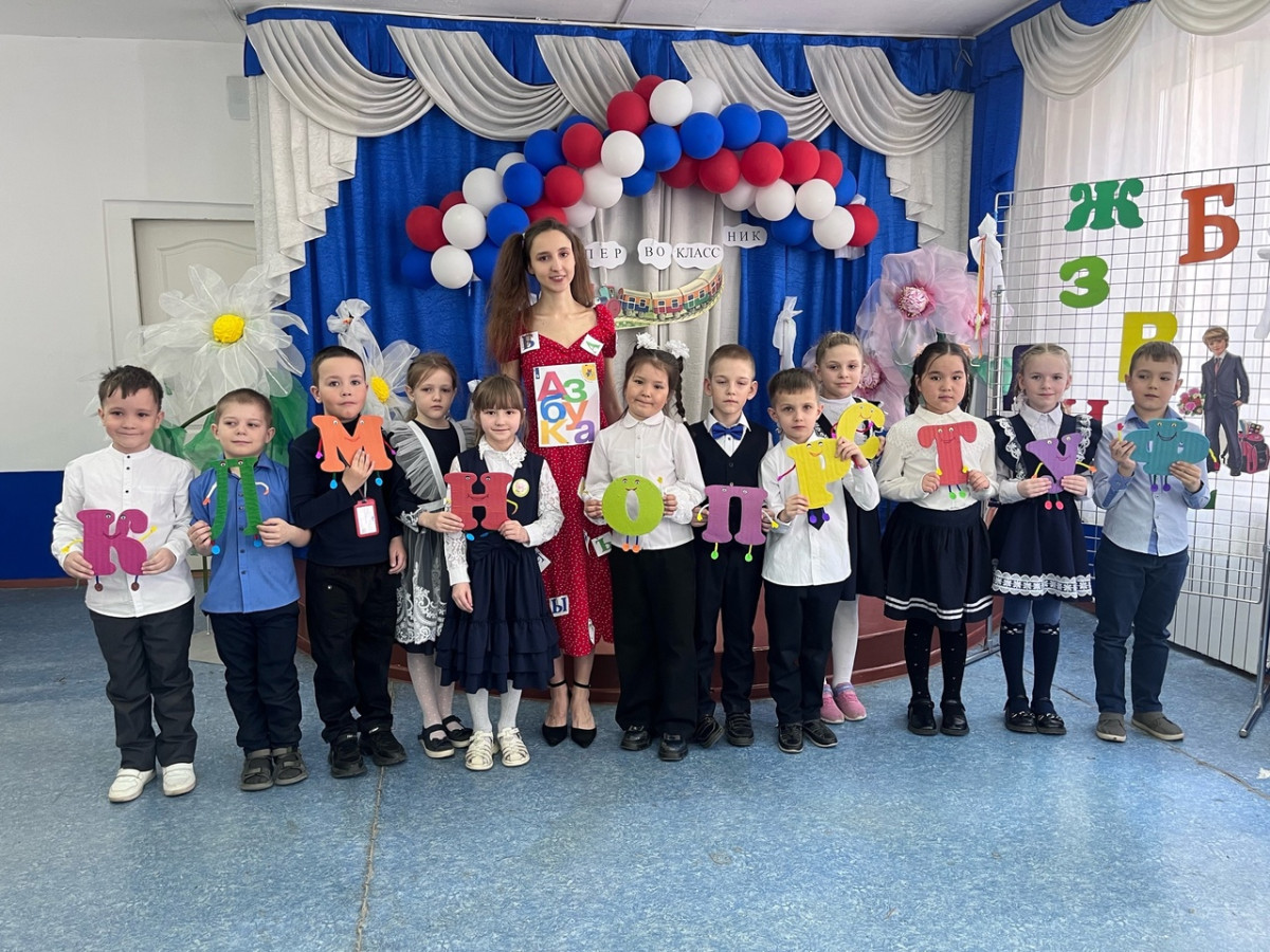 Постер к социальной практике: Хорошие песни всегда в почёте