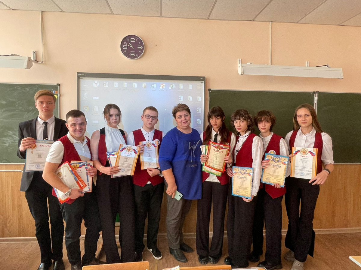 Постер к социальной практике: Вперед, к дальнейшим победам!!!