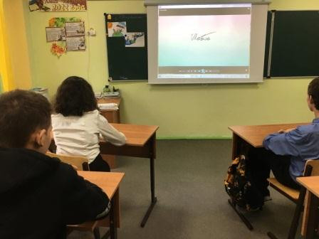 Постер к социальной практике: Кроме нас, им никто не поможет!