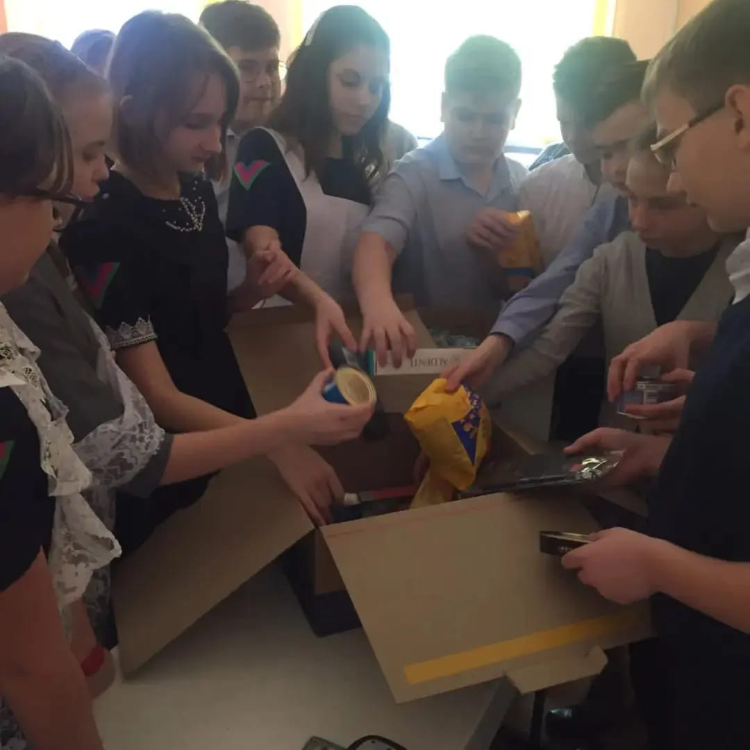 Постер к социальной практике: Доброта спасет мир!