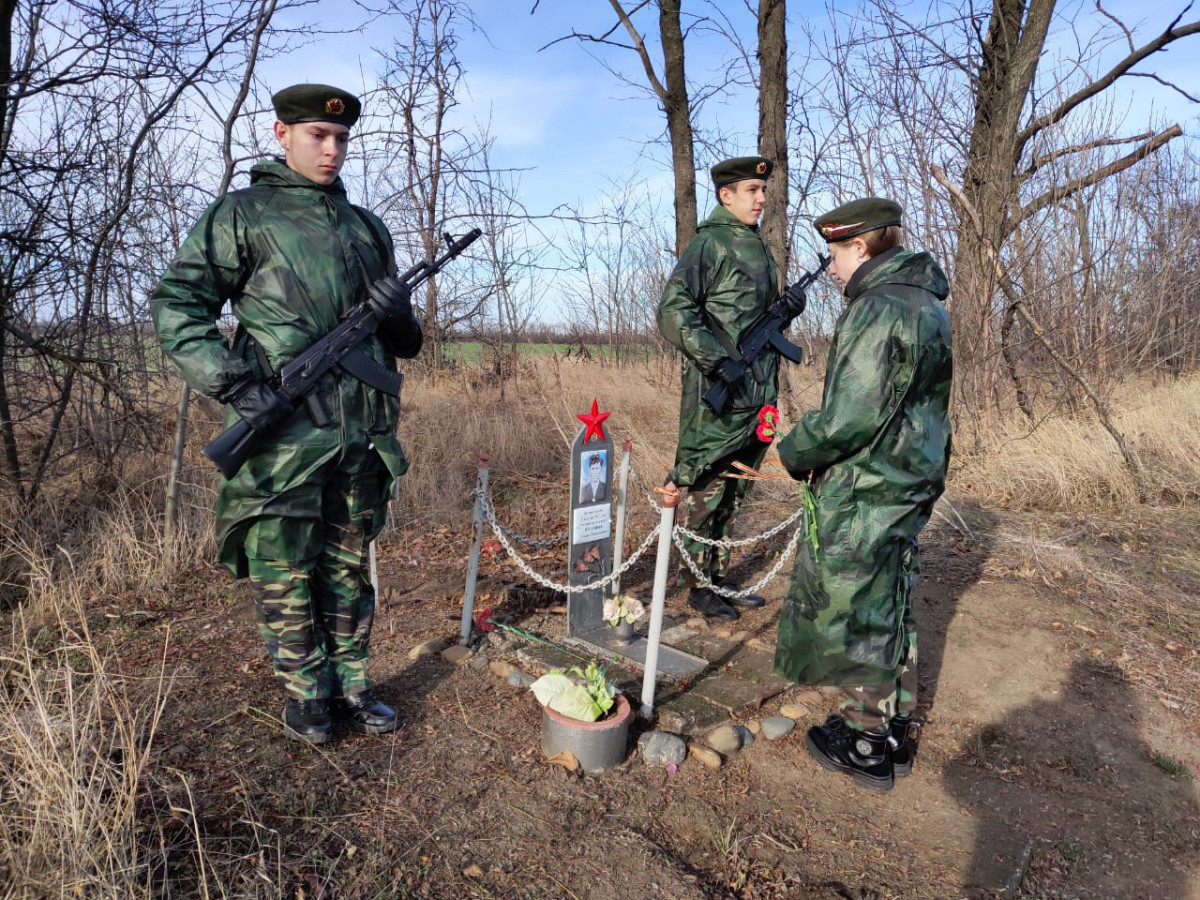 Постер к социальной практике: Без прошлого нет настоящего и нет будущего.