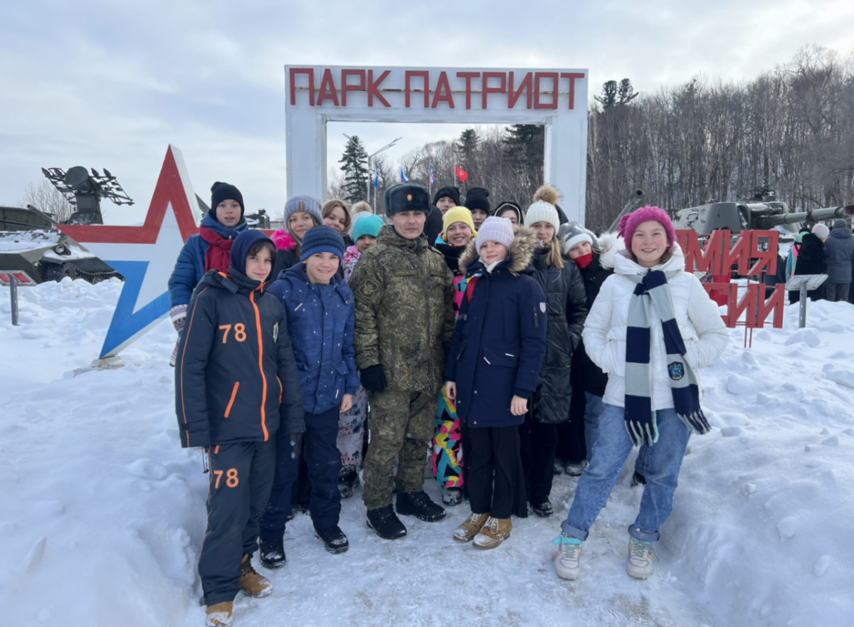 Постер к социальной практике: Едем к защитникам Родины