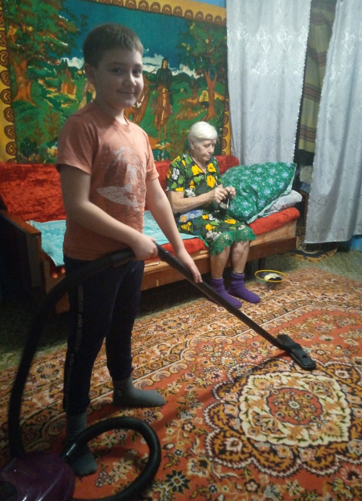Постер к социальной практике: Счастлив тот, кто сострадает