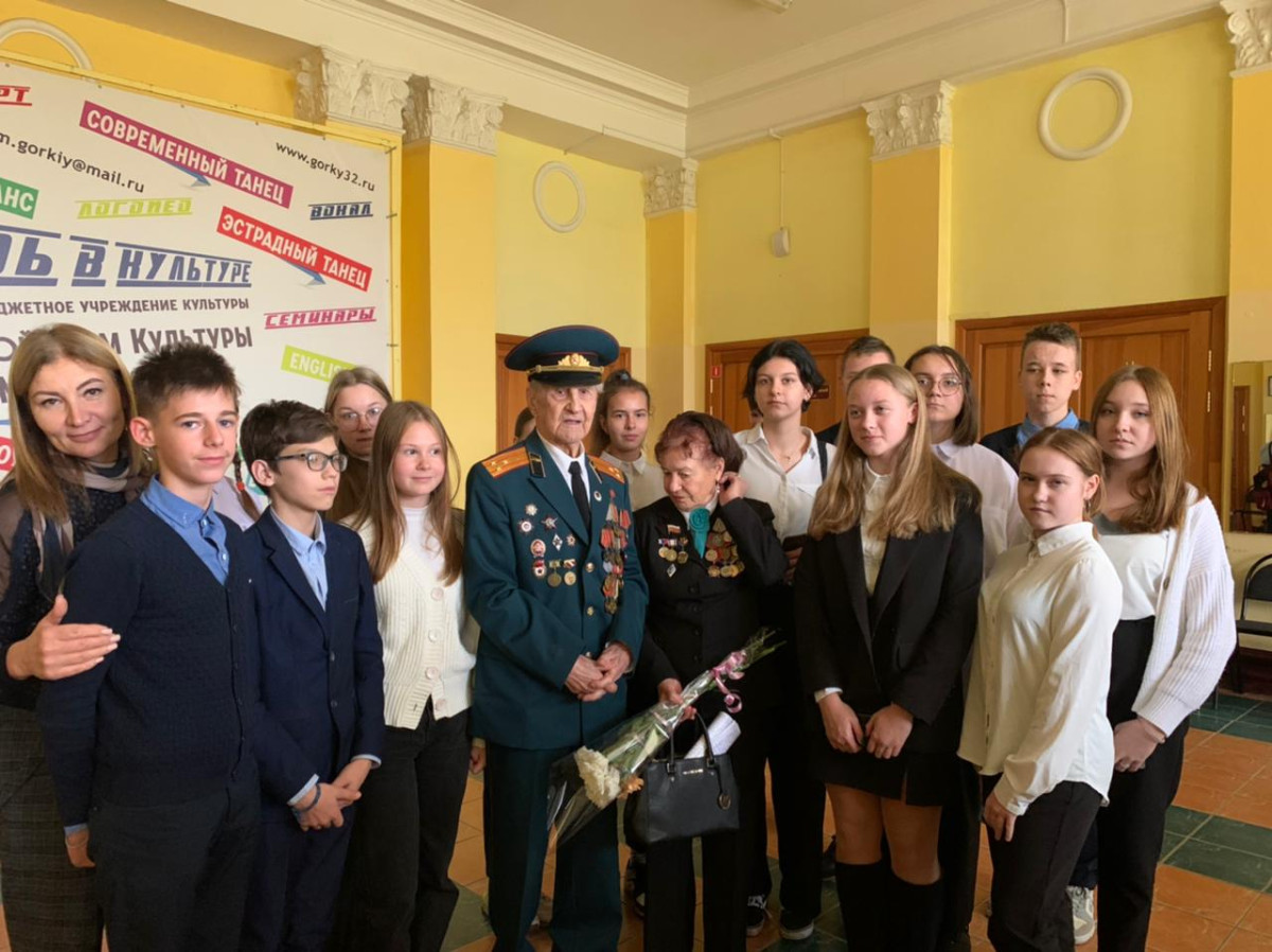 Постер к социальной практике: Поддержка защитников РФ