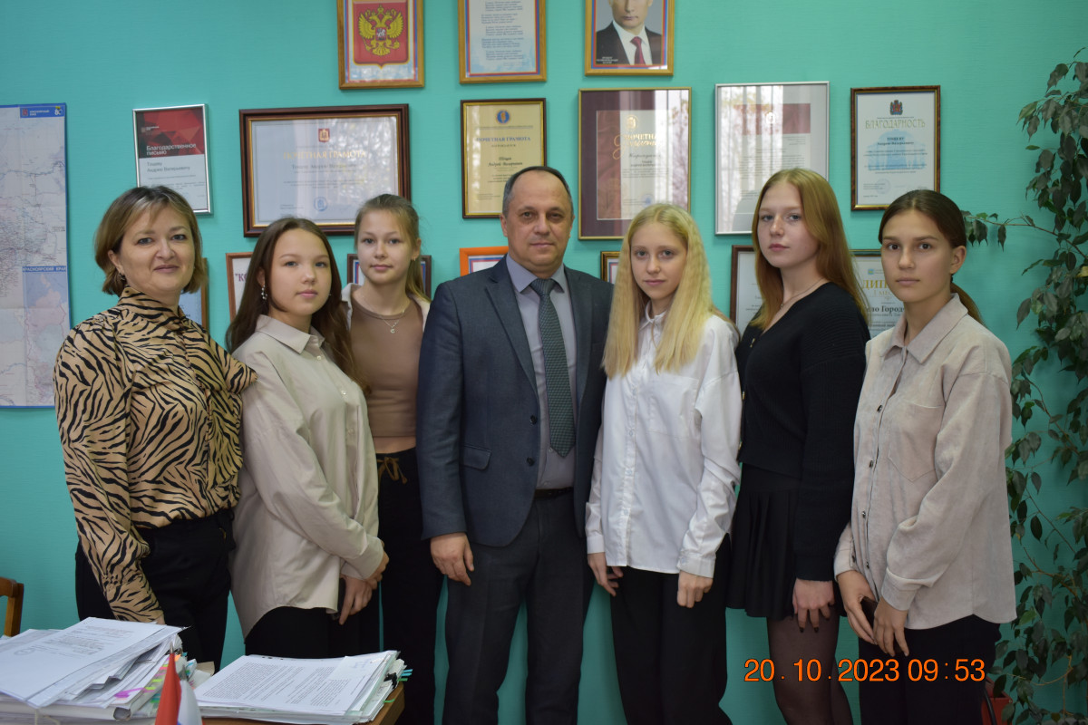 Постер к социальной практике: Чистый дом наш - школа!