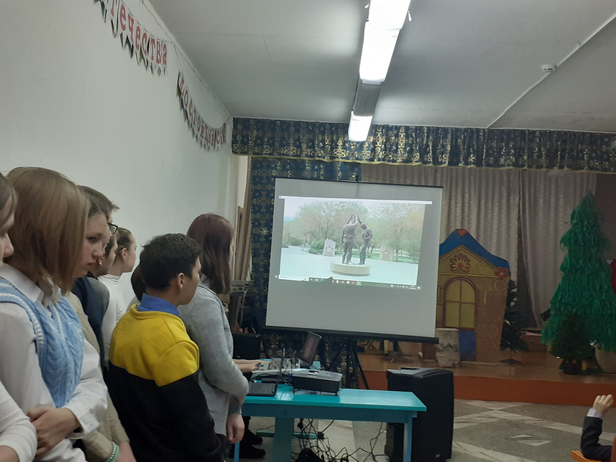 Постер к социальной практике: Чтим память героев