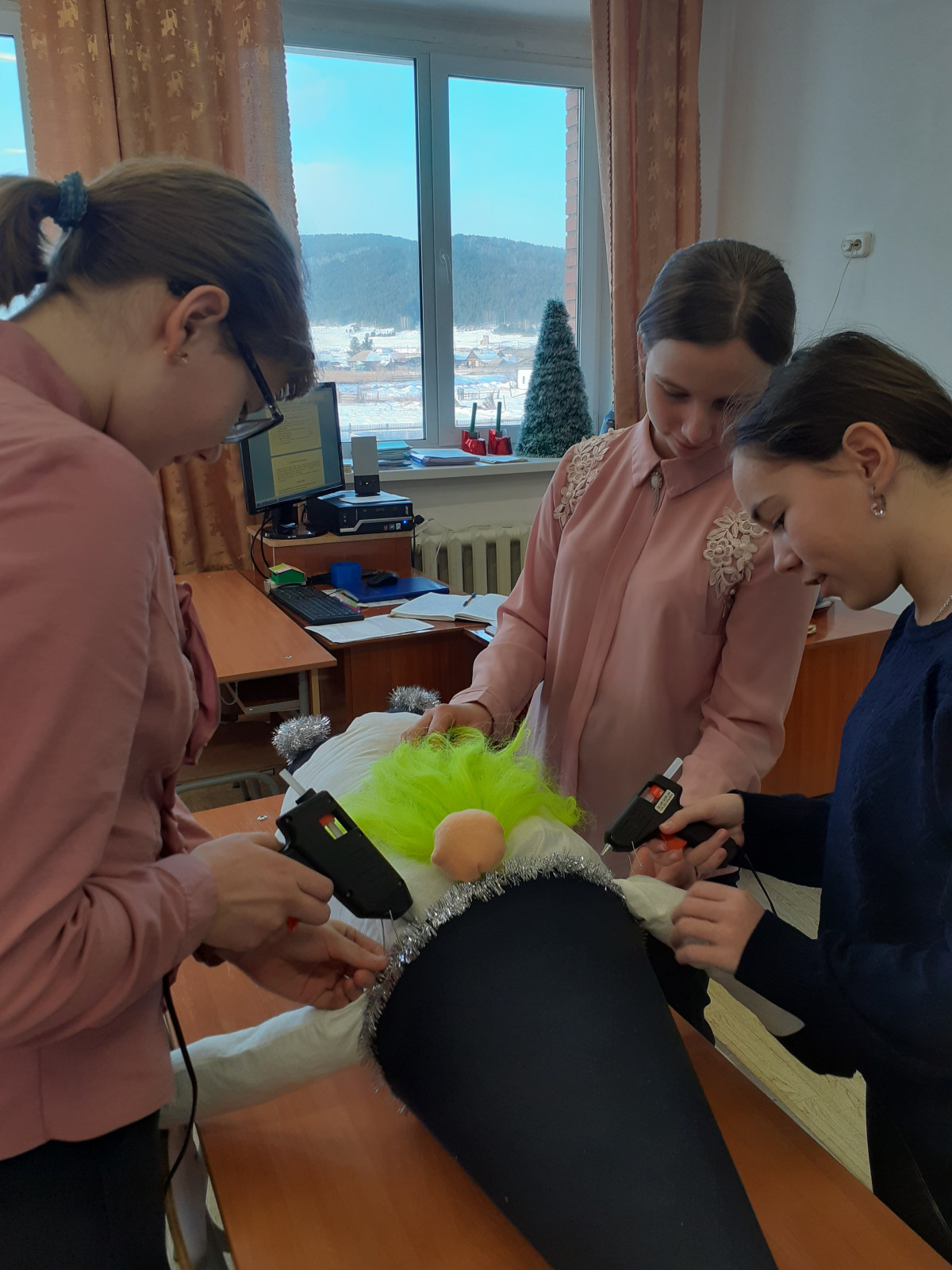 Постер к социальной практике: Новогодняя фотозона
