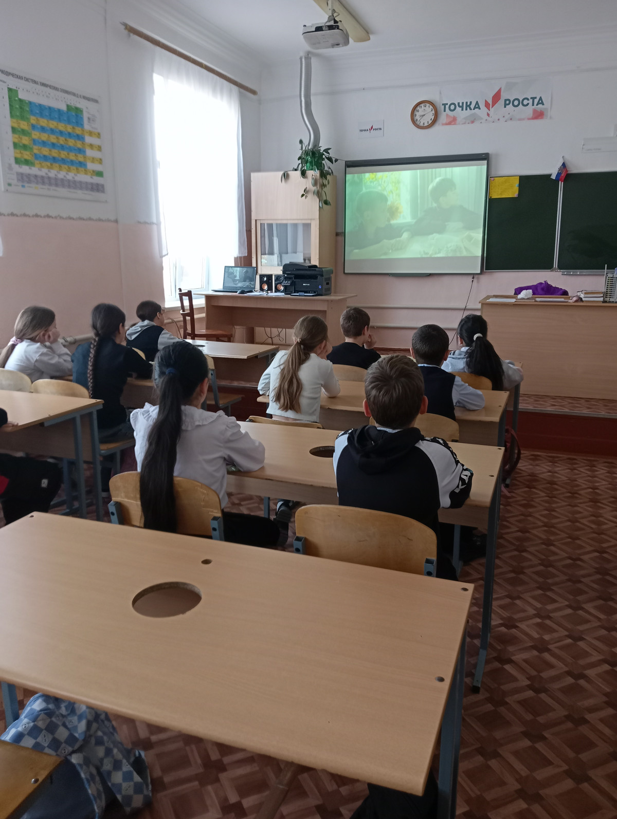 Постер к социальной практике: Счастливые люди. Вместе- мы сила