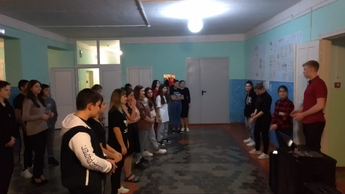 Постер к социальной практике: "Дал слово-держи!"