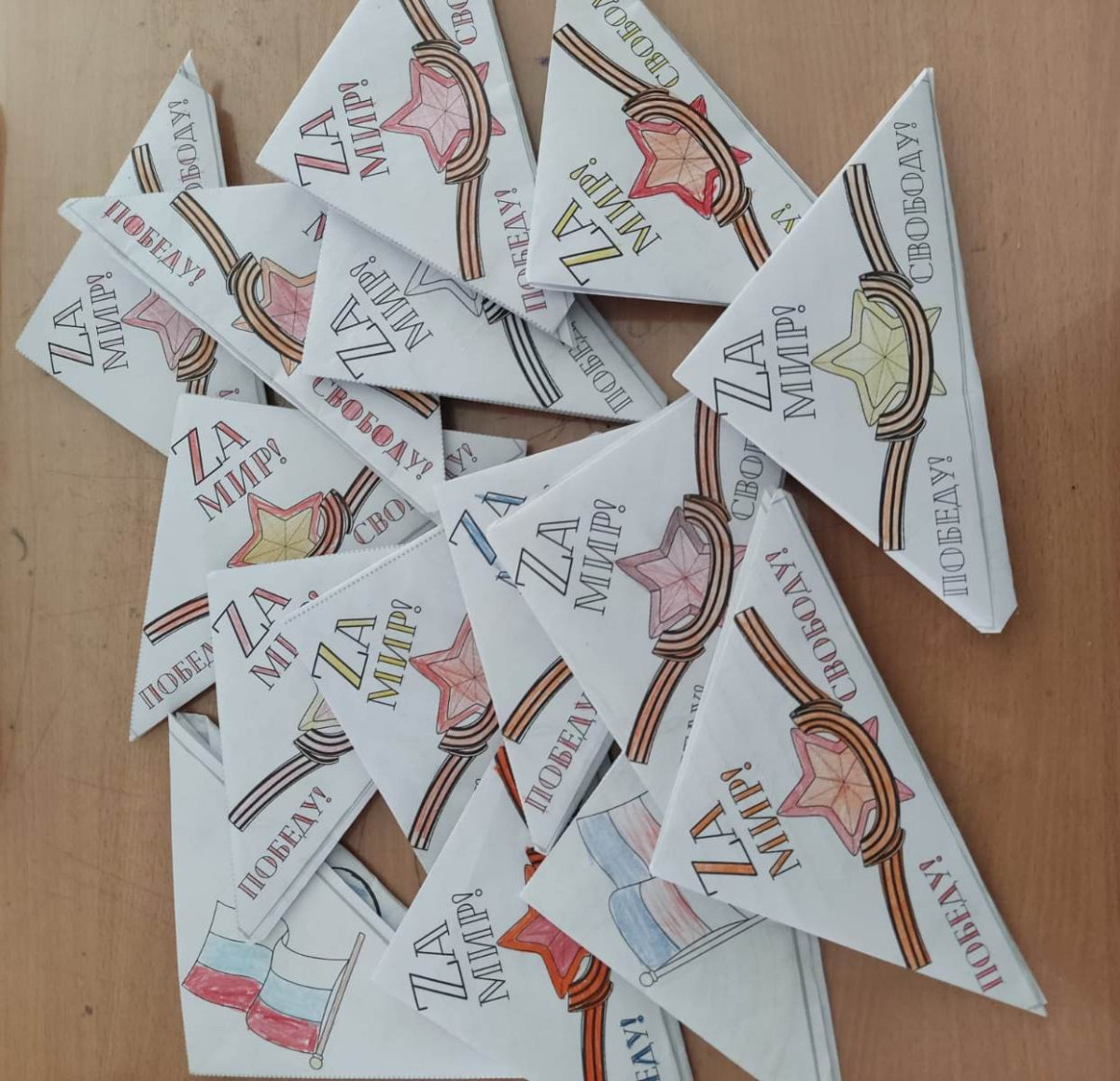 Постер к социальной практике: Герой не многих знает, а имя его все