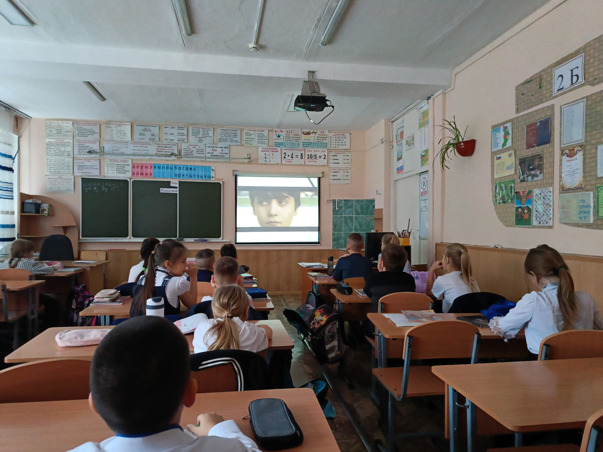 Постер к социальной практике: Бескорыстная помощь