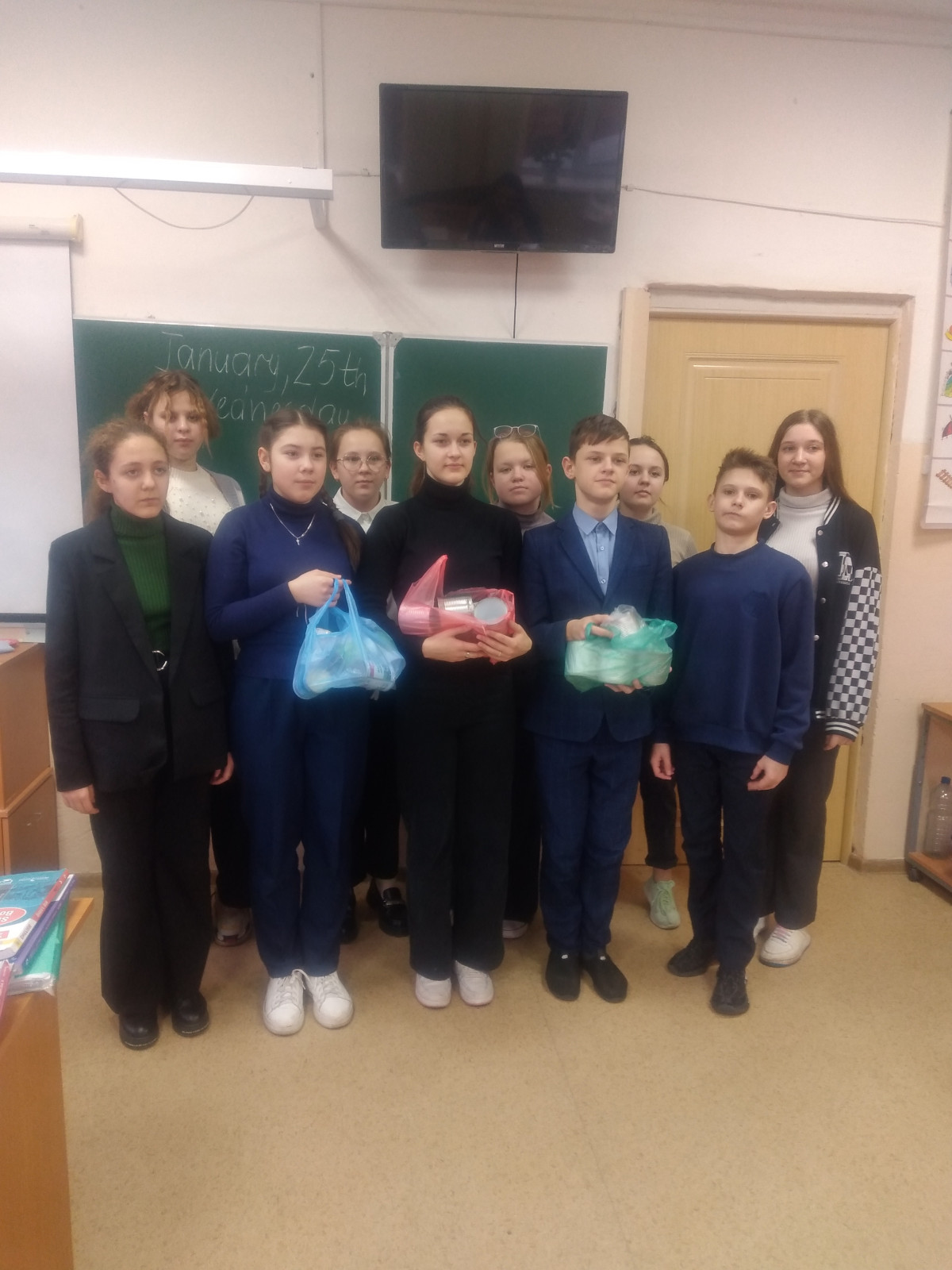 Постер к социальной практике: Счастье-быть полезным!