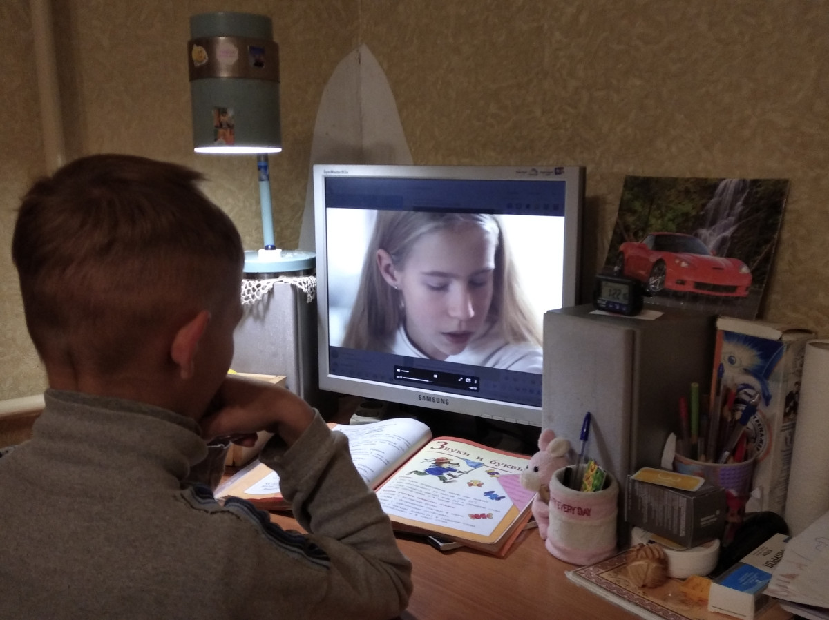 Постер к социальной практике: Помощь друзей