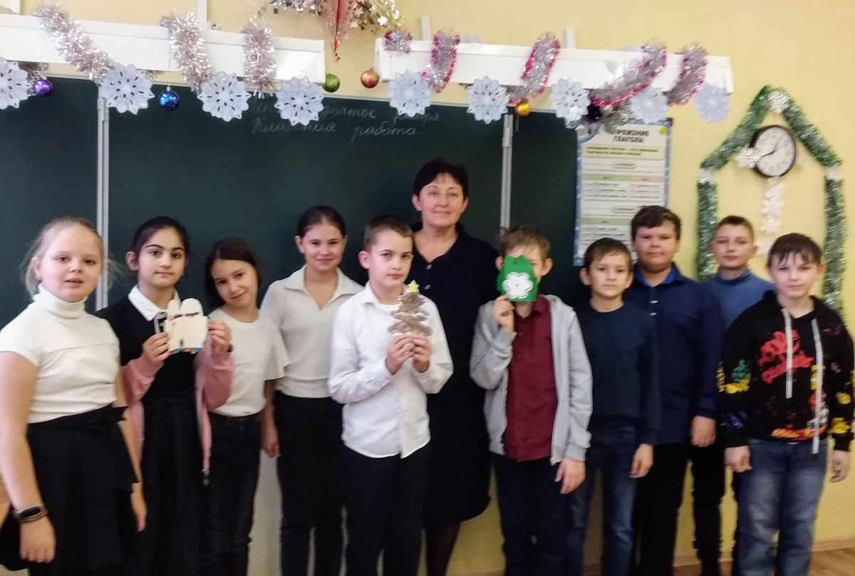 Постер к социальной практике: Мы благодарны Вам , учителя!