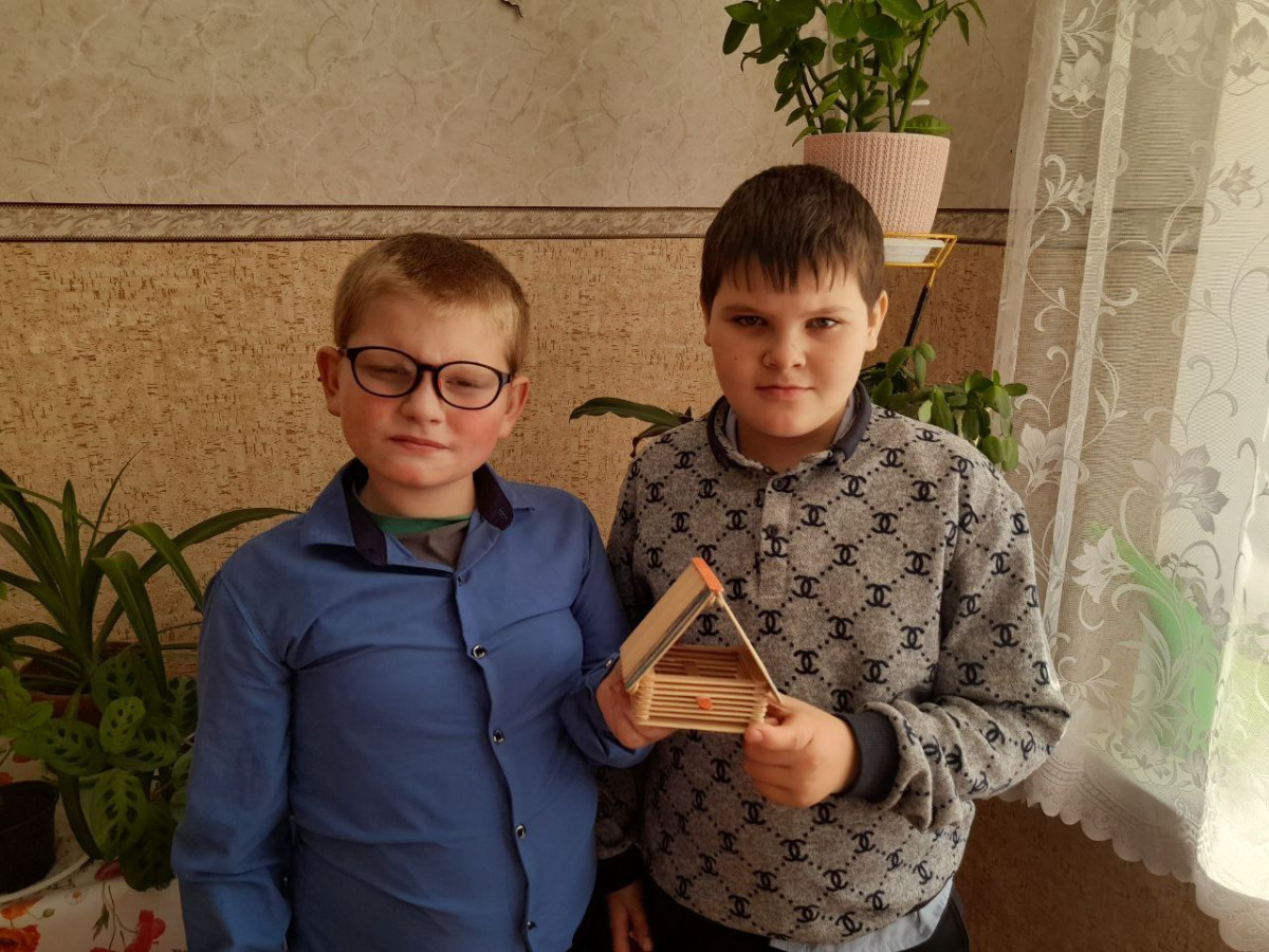 Постер к социальной практике: «Рука помощи»