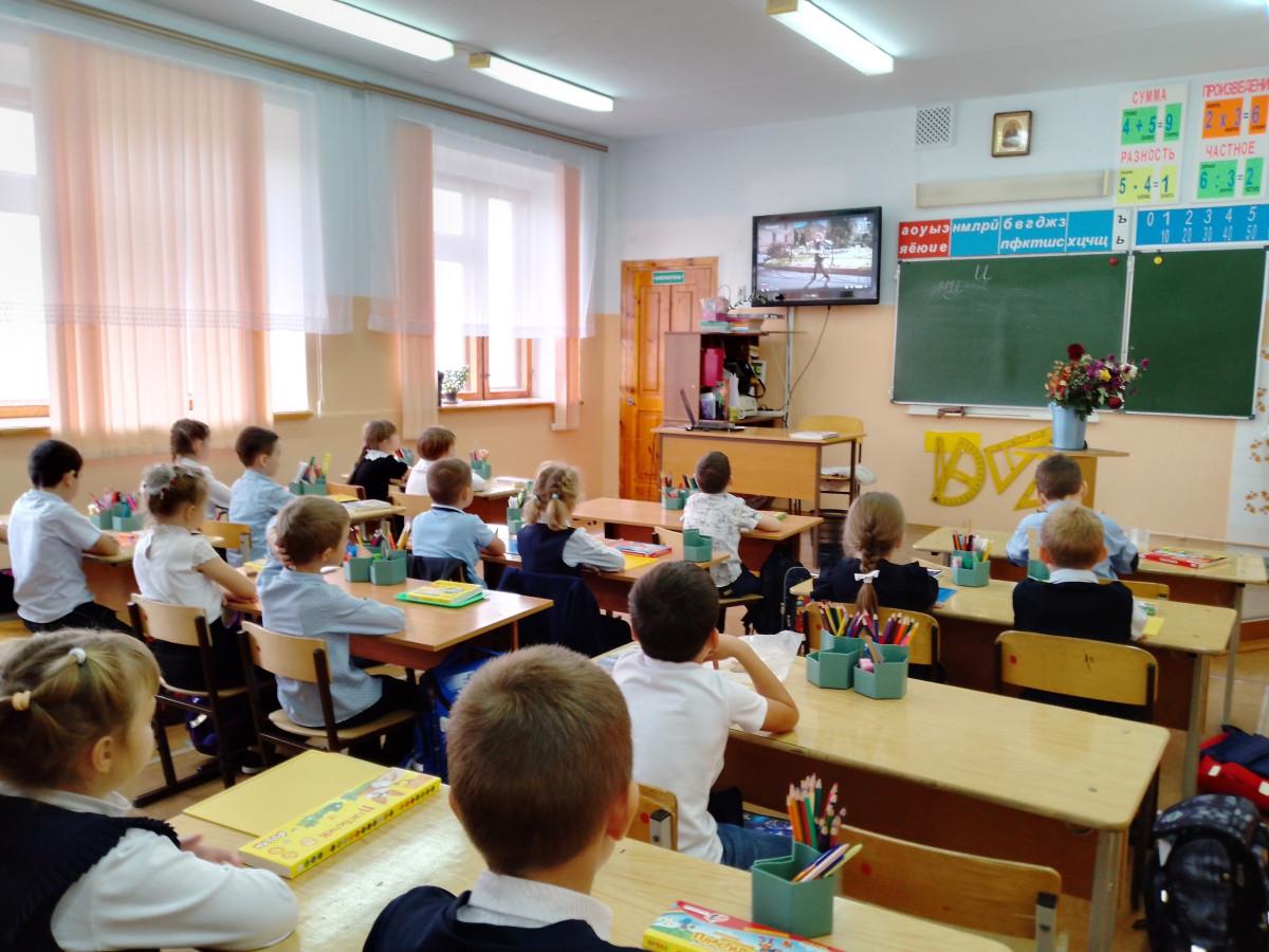 Постер к социальной практике: Дарить приятнее всегда
