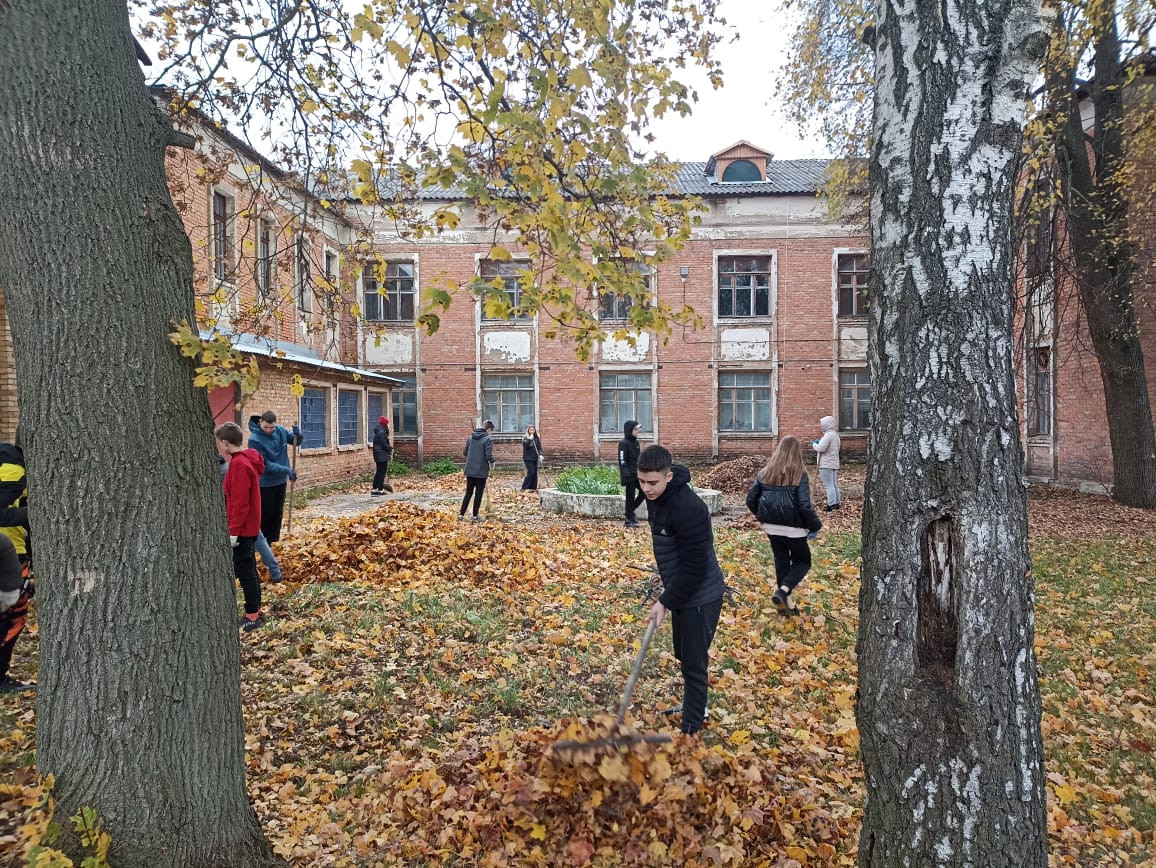 Постер к социальной практике: Просмотр фильма "Пять дней"