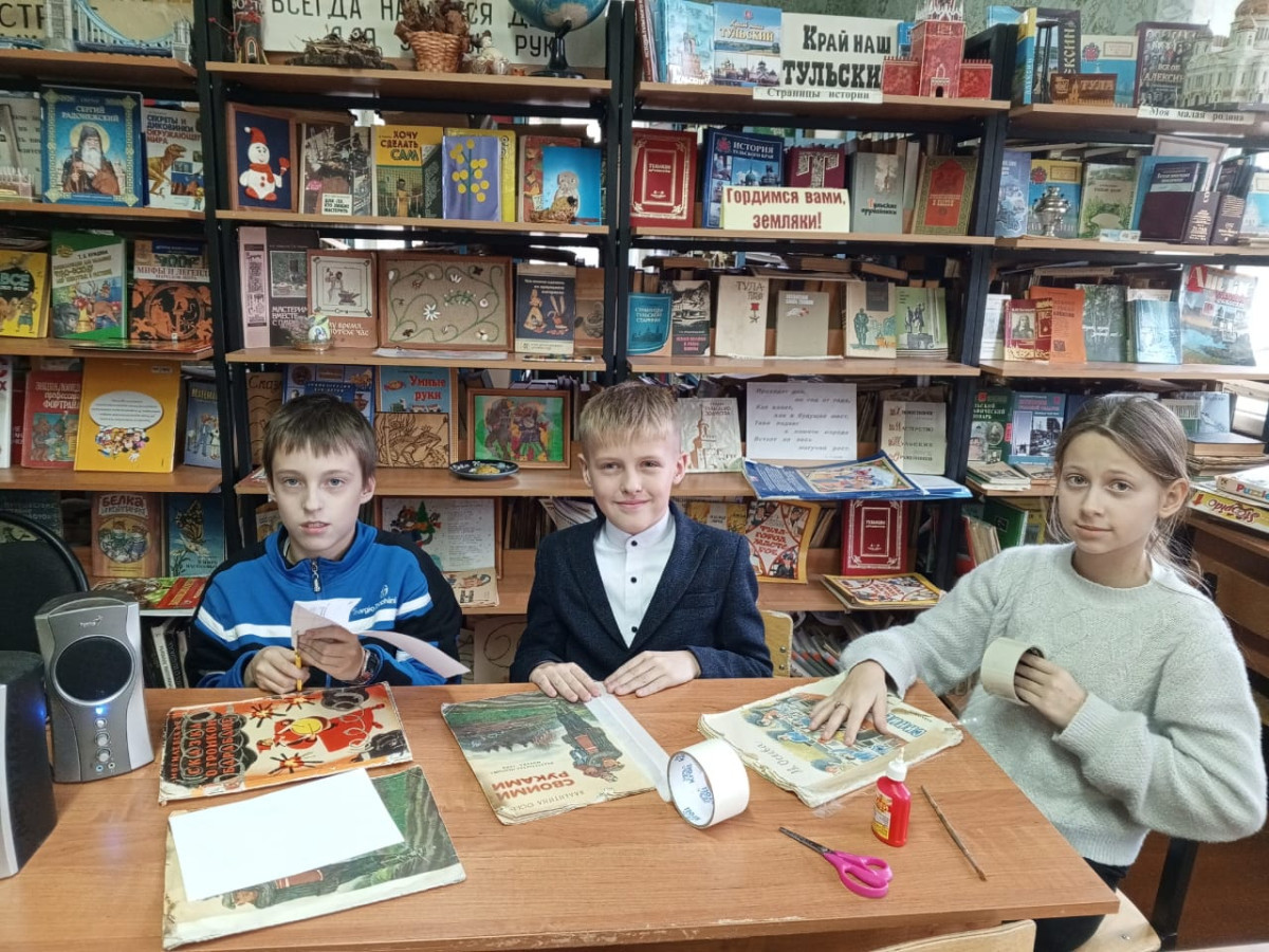 Постер к социальной практике: "Дела словами не заменить".
