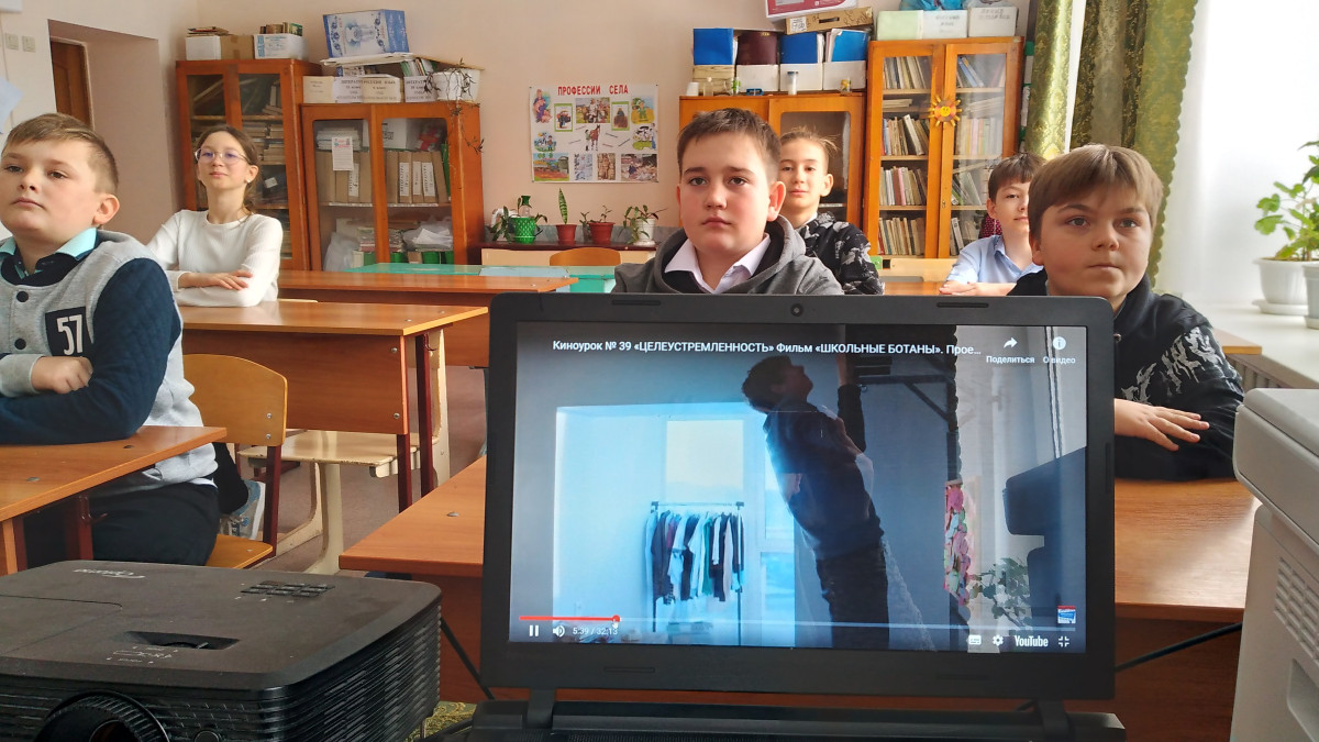Постер к социальной практике: Победа в единстве
