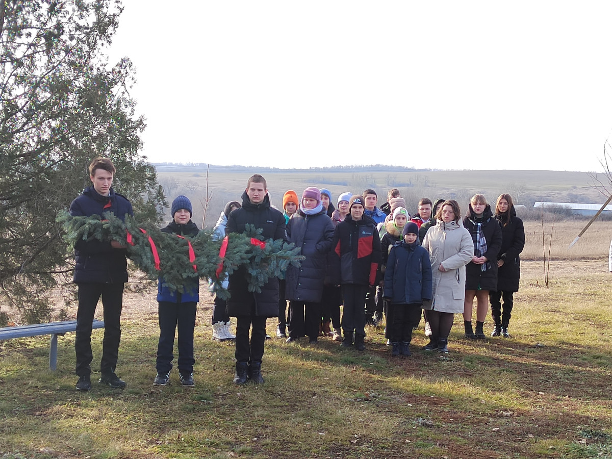 Постер к социальной практике: Чтим память героев